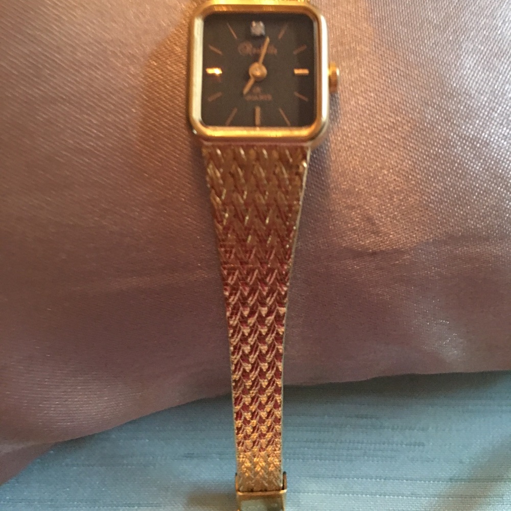 Watch - Picture 7 of 9